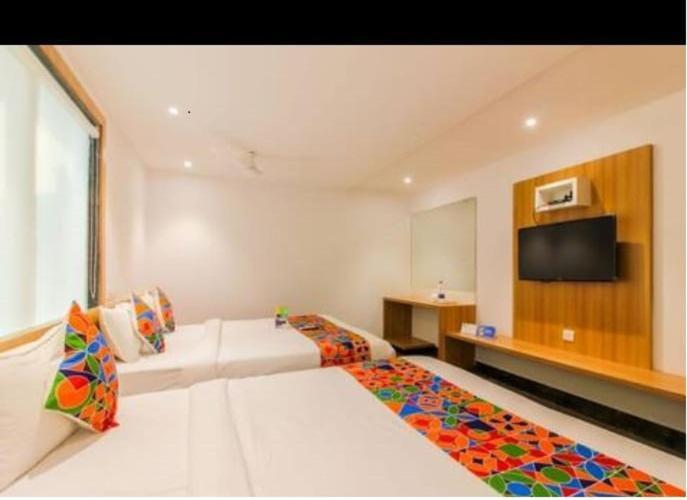 Hotel Royal Oak Navi Mumbai-Stz 1002 Bombay Esterno foto